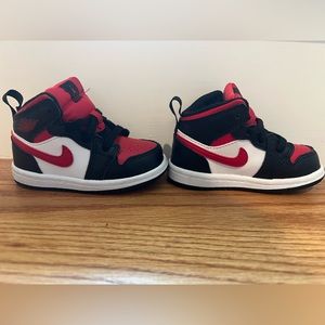 Toddler Nike Jordan AJ 1 Mid - size 5C